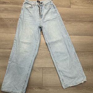 BDG Light Wash Jeans